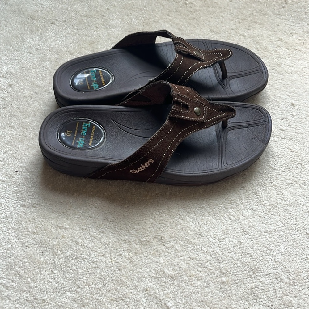 Sketchers tone up size 10 - Picture 2 of 5